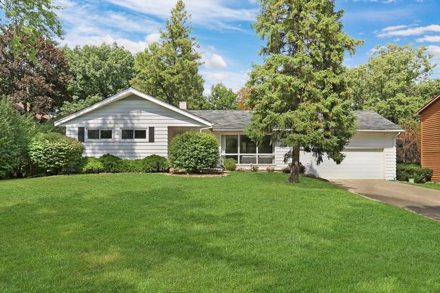 2414 Sunset Avenue, Waukegan, IL 60087