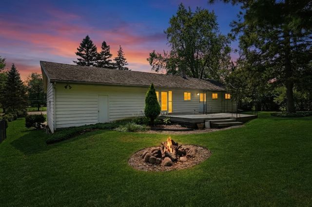 2414 Sunset Avenue, Waukegan, IL 60087