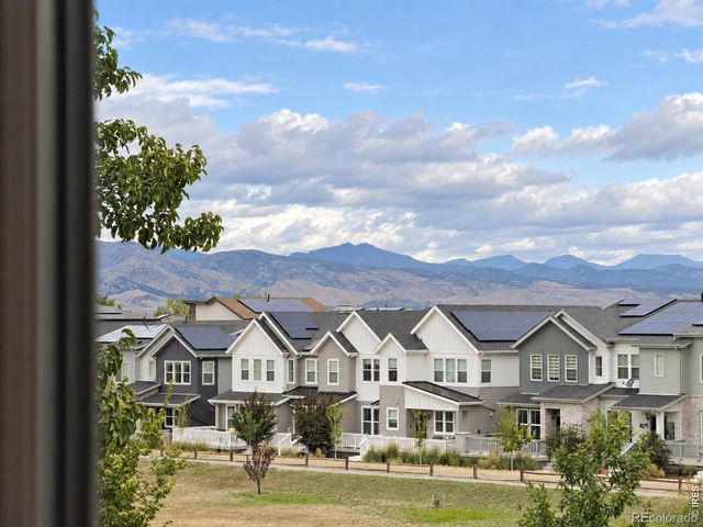 1422 Haystack Way, Lafayette, CO 80026