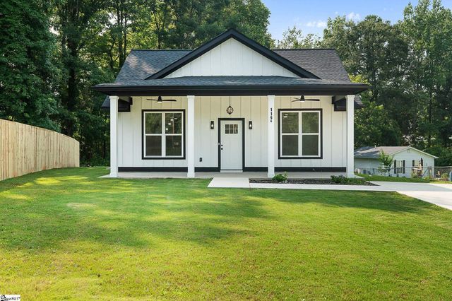 119A Woodland Drive, Fountain Inn, SC 29644