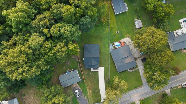 119A Woodland Drive, Fountain Inn, SC 29644