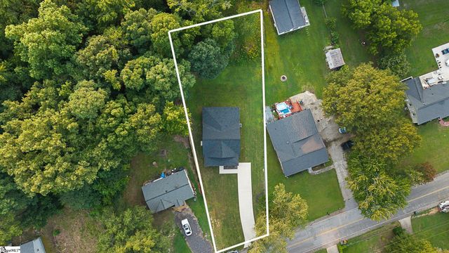 119A Woodland Drive, Fountain Inn, SC 29644