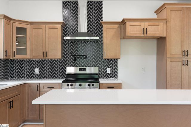 119A Woodland Drive, Fountain Inn, SC 29644