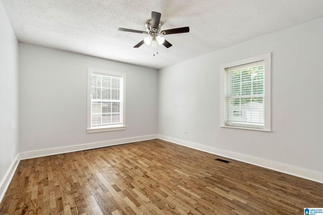 109 19TH AVENUE NW, Center Point, AL 35215