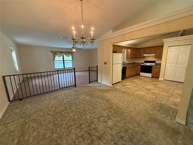 19260 NW 88TH AVENUE ROAD, Reddick, FL 32686