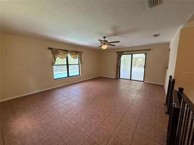 19260 NW 88TH AVENUE ROAD, Reddick, FL 32686