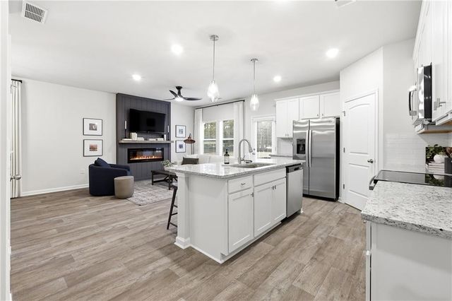 3219 Winding Waters Way, Powder Springs, GA 30127