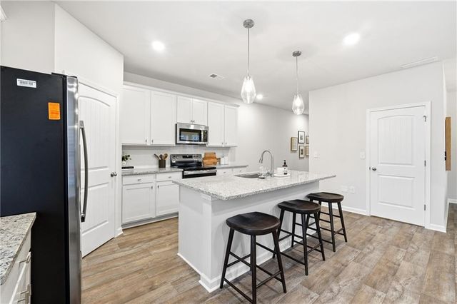 3219 Winding Waters Way, Powder Springs, GA 30127