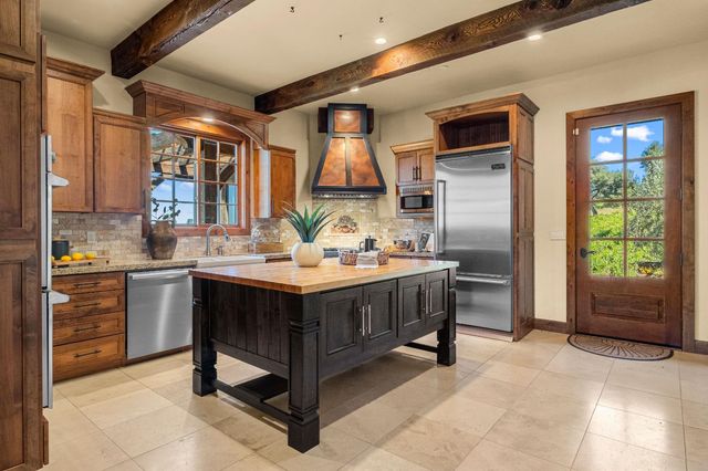 7330 Perry Creek Rd, Somerset, CA 95684