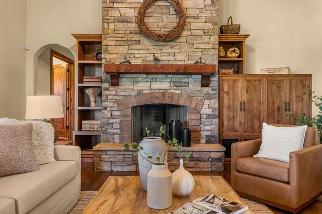 7330 Perry Creek Rd, Somerset, CA 95684