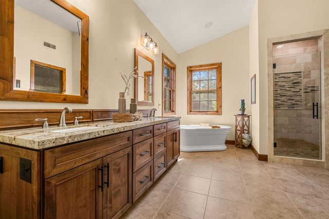 7330 Perry Creek Rd, Somerset, CA 95684