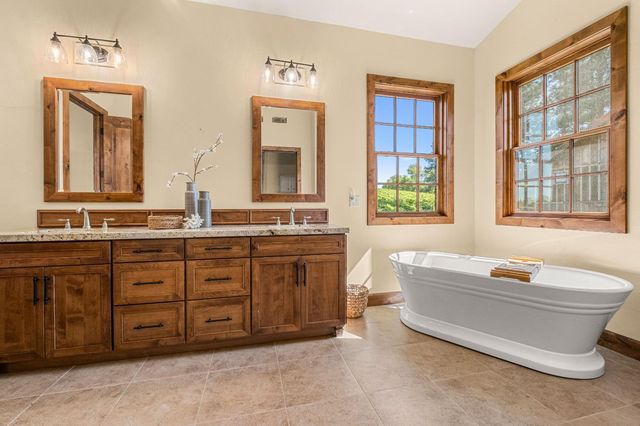 7330 Perry Creek Rd, Somerset, CA 95684