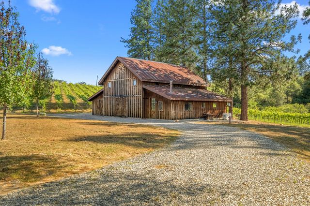 7330 Perry Creek Rd, Somerset, CA 95684
