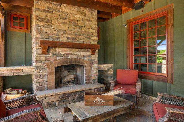 7330 Perry Creek Rd, Somerset, CA 95684
