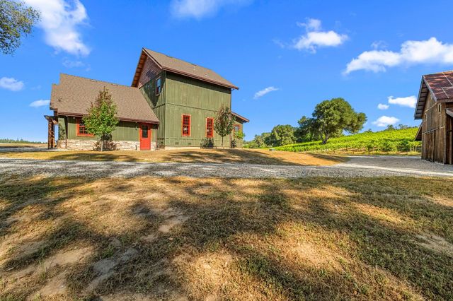 7330 Perry Creek Rd, Somerset, CA 95684