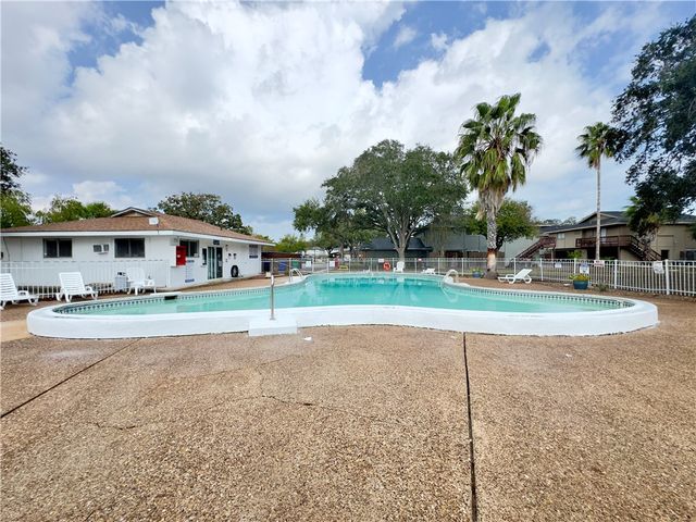 6118 Hidden 4, Corpus Christi, TX 78412