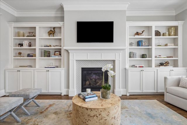 724 Ashland Street, Houston, TX 77007