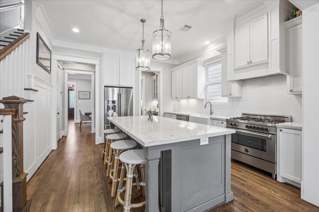 724 Ashland Street, Houston, TX 77007