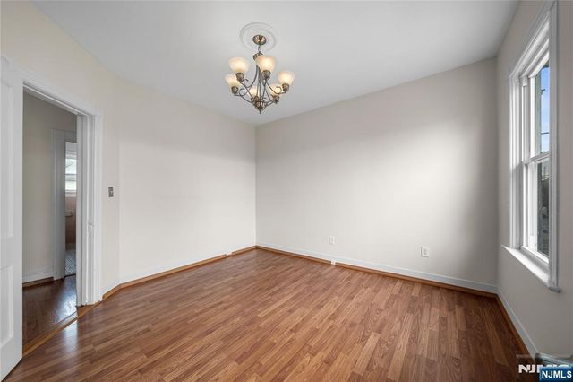 30 E 2nd Street, Clifton, NJ 07011