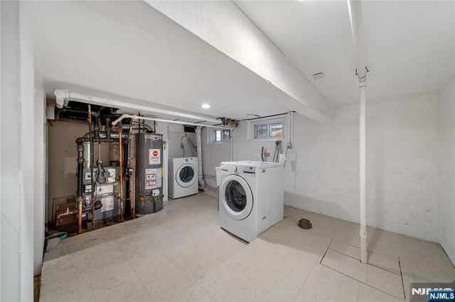 30 E 2nd Street, Clifton, NJ 07011