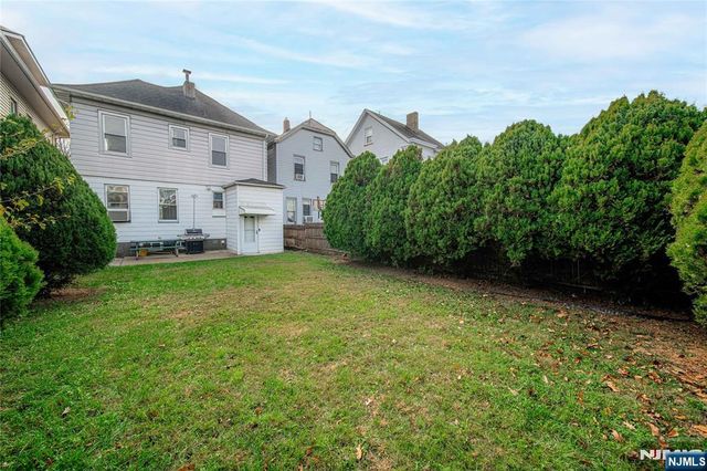 30 E 2nd Street, Clifton, NJ 07011