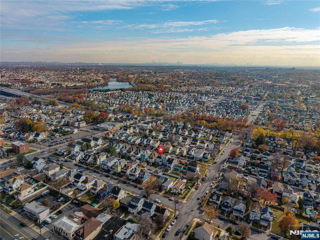 30 E 2nd Street, Clifton, NJ 07011