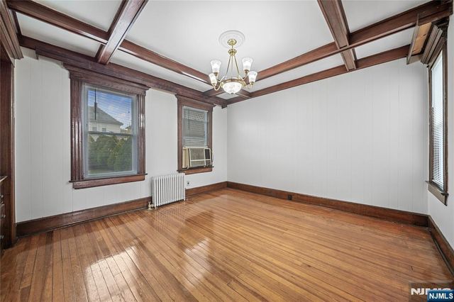 30 E 2nd Street, Clifton, NJ 07011