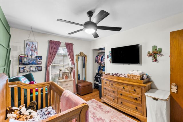 602 Colonial Drive, Athens, TX 75751