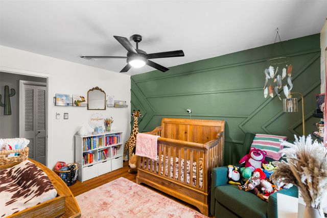 602 Colonial Drive, Athens, TX 75751