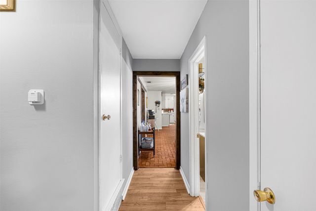 602 Colonial Drive, Athens, TX 75751