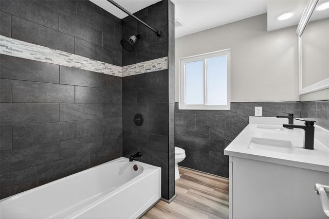 2465 BRENTWOOD DRIVE, Clearwater, FL 33764