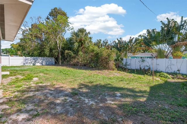 2465 BRENTWOOD DRIVE, Clearwater, FL 33764