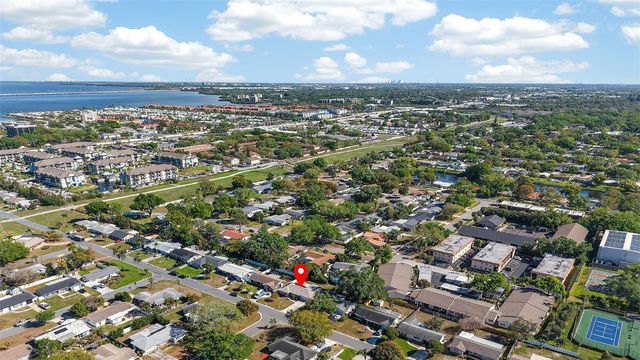 2465 BRENTWOOD DRIVE, Clearwater, FL 33764