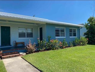 414 Arricola Ave Apt C, St Augustine, FL 32080