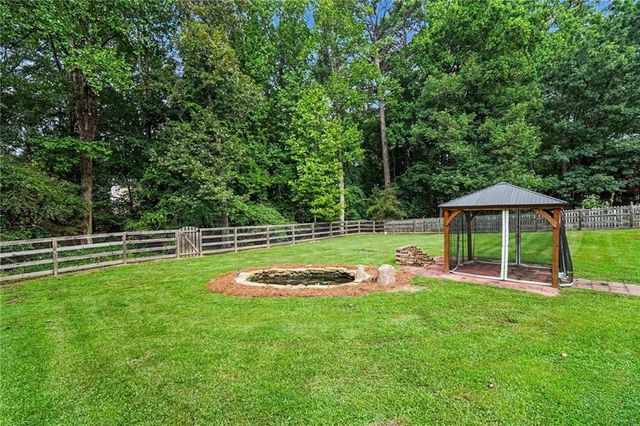1125 Cedar Branch Court SW, Marietta, GA 30064