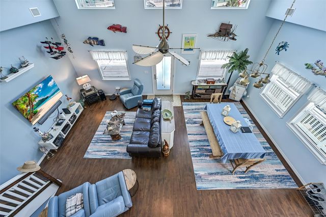 4310 Karankawa Way, Jamaica Beach, TX 77554