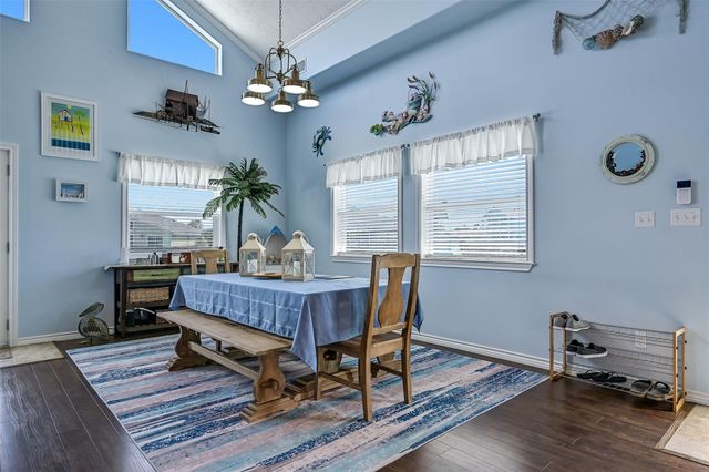4310 Karankawa Way, Jamaica Beach, TX 77554