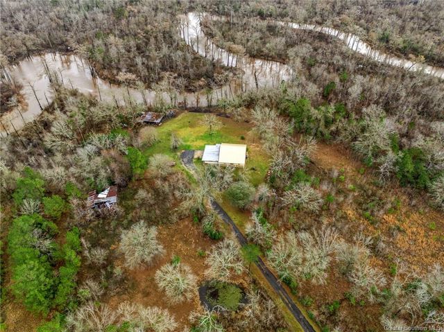 3938 Kendrick Road, Sulphur, LA 70663