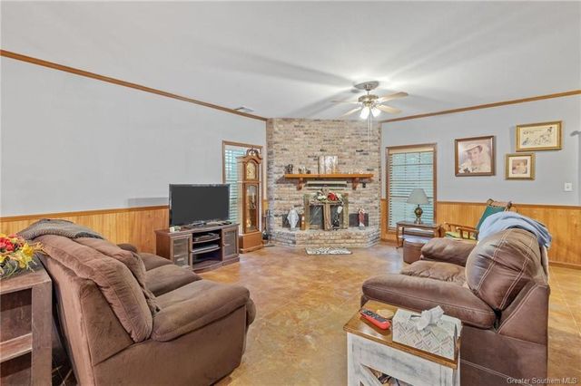 3938 Kendrick Road, Sulphur, LA 70663