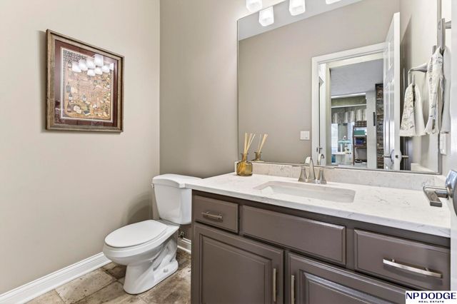 2614 N 157th Street, Omaha, NE 68116