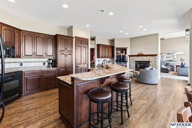 2614 N 157th Street, Omaha, NE 68116