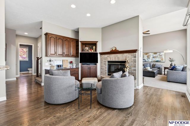 2614 N 157th Street, Omaha, NE 68116