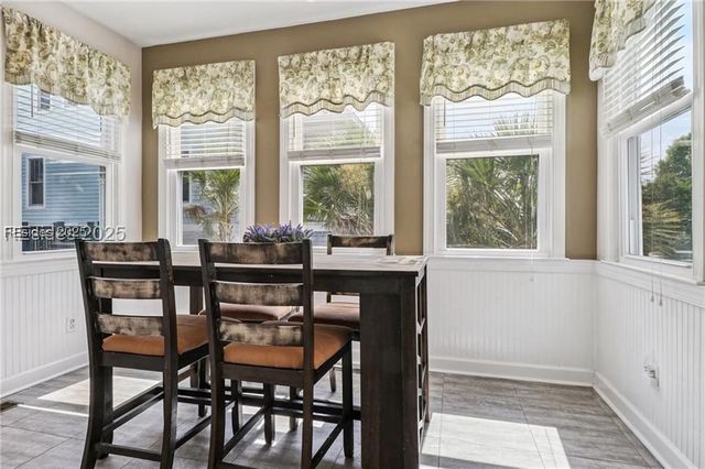 25 Petigru Dr, Beaufort, SC 29902