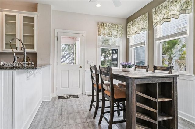 25 Petigru Dr, Beaufort, SC 29902