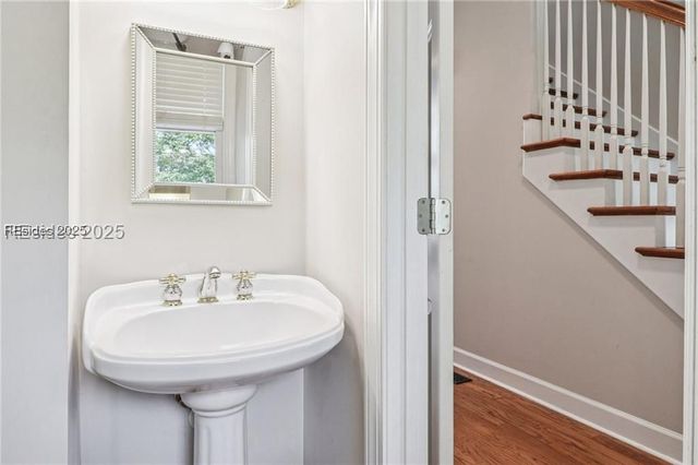 25 Petigru Dr, Beaufort, SC 29902