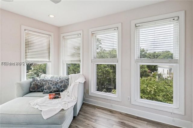 25 Petigru Dr, Beaufort, SC 29902