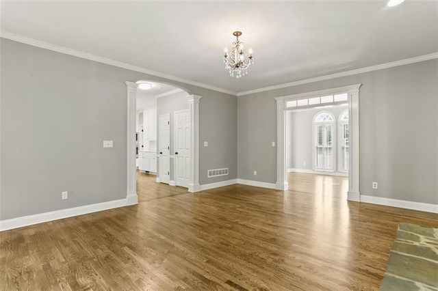 1704 Amberwood Pointe, Woodstock, GA 30189