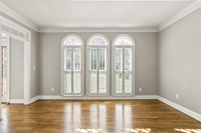 1704 Amberwood Pointe, Woodstock, GA 30189