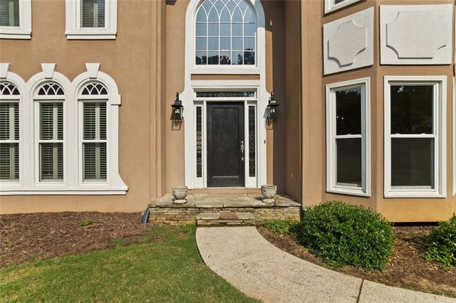 1704 Amberwood Pointe, Woodstock, GA 30189