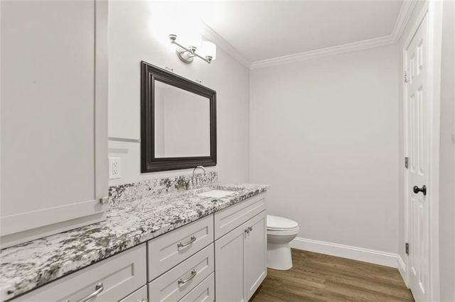 1704 Amberwood Pointe, Woodstock, GA 30189